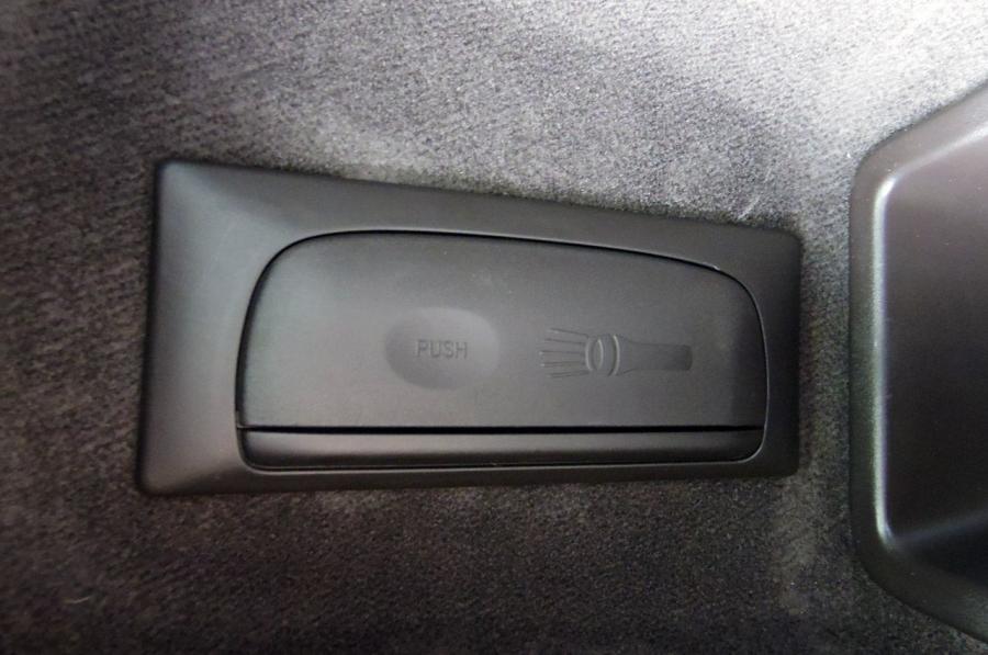  Jeep Grand Cherokee EcoDiesel 2014 года  (фото 8 из 36)